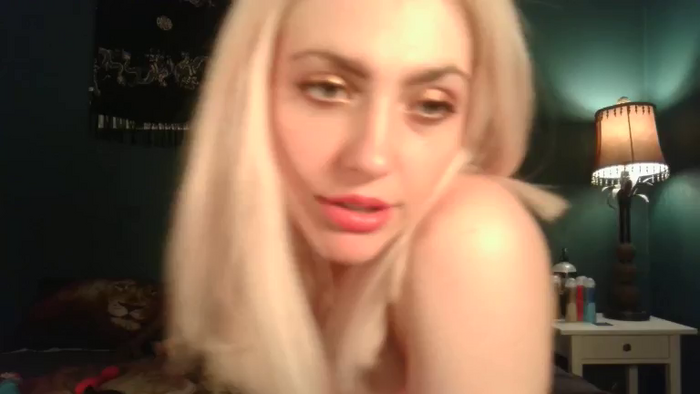 AlexMarieXOXO