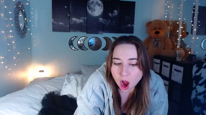 Lacey_Prescott