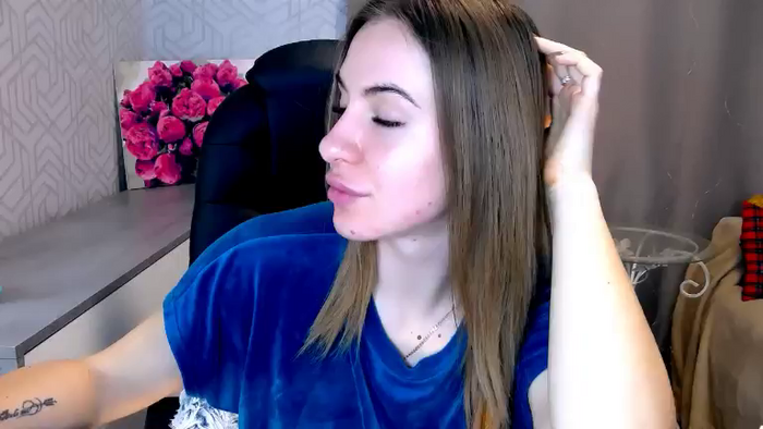 MeganNaughtyy