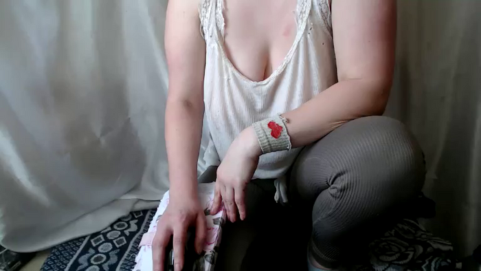 BettyGirlKiss