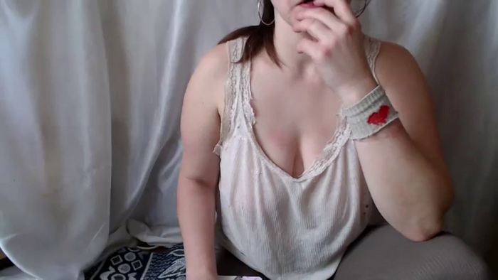 BettyGirlKiss