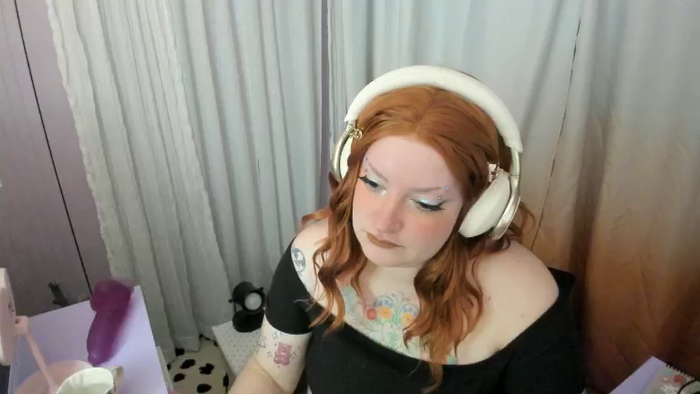 EdenFetishBabe
