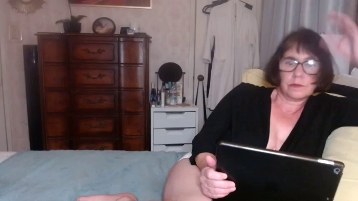 Luscious_Linda