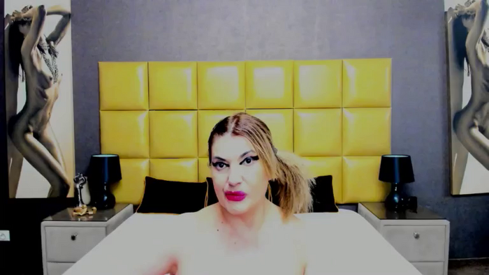 KiraLeila