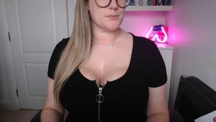 TittieTia19