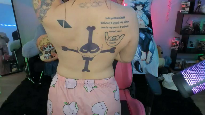 Alyx_Singer