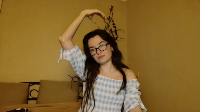 LuckyVicky28