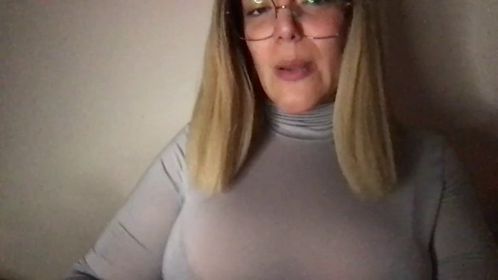 MistressLouUK