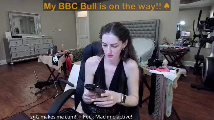 lucy_aura