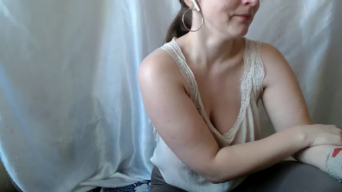BettyGirlKiss