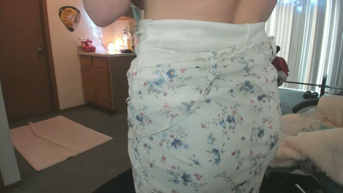 Hottyhousewife18