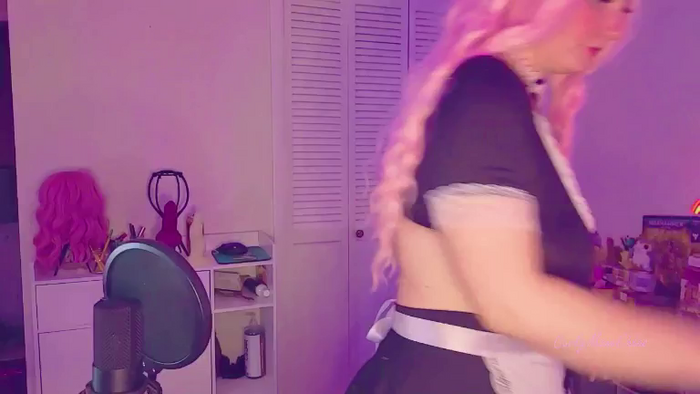 CurlyManeChloe