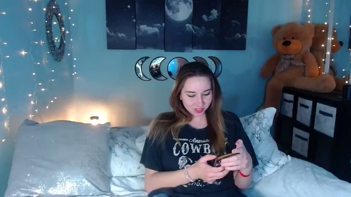 Lacey_Prescott