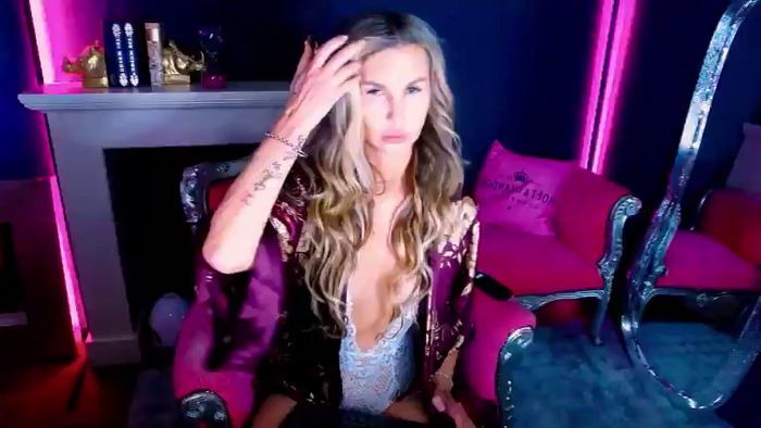MillaVonLove