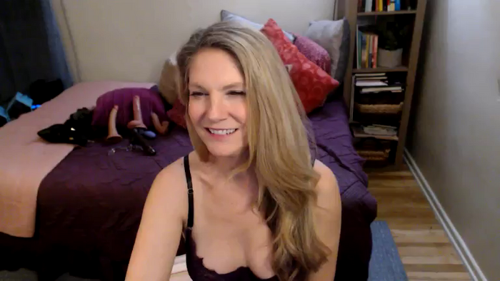SweetCougarCandy
