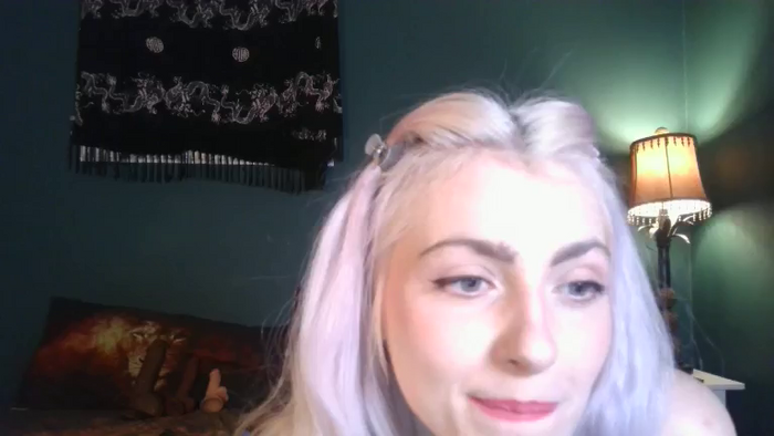 AlexMarieXOXO