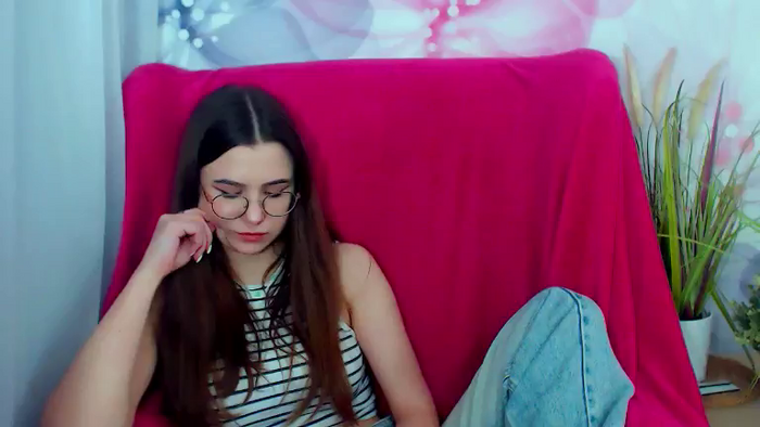 AliceeCute18