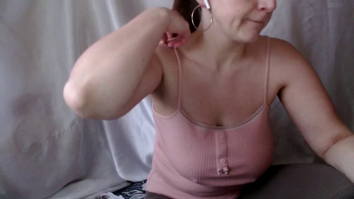 BettyGirlKiss