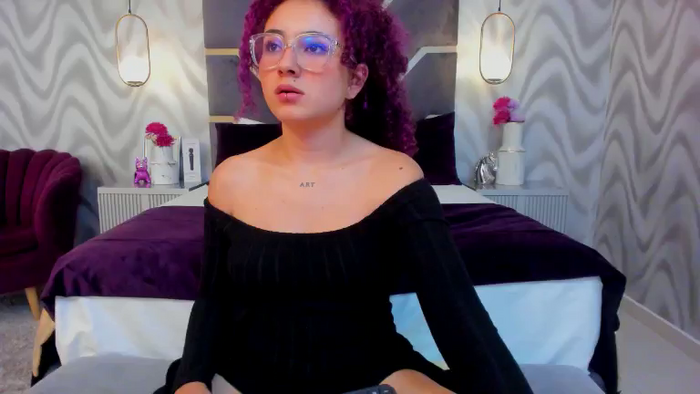 HollyJhonson