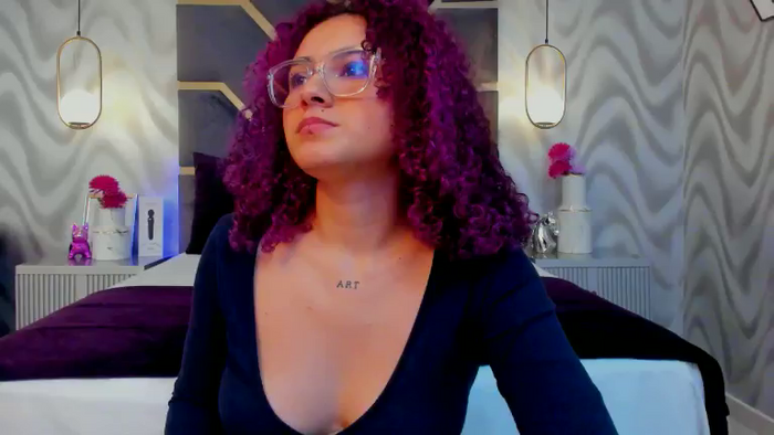 HollyJhonson