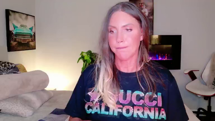 LolaSky69