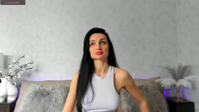 Tina_Mart