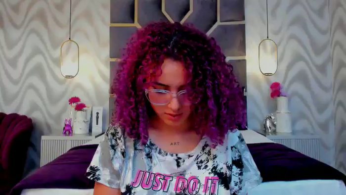 HollyJhonson