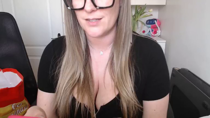 TittieTia19