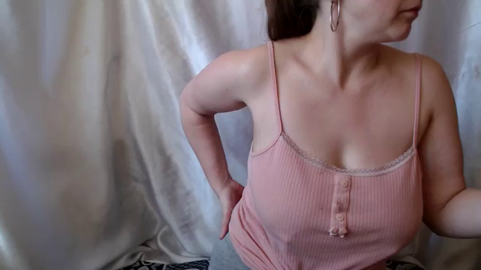 BettyGirlKiss