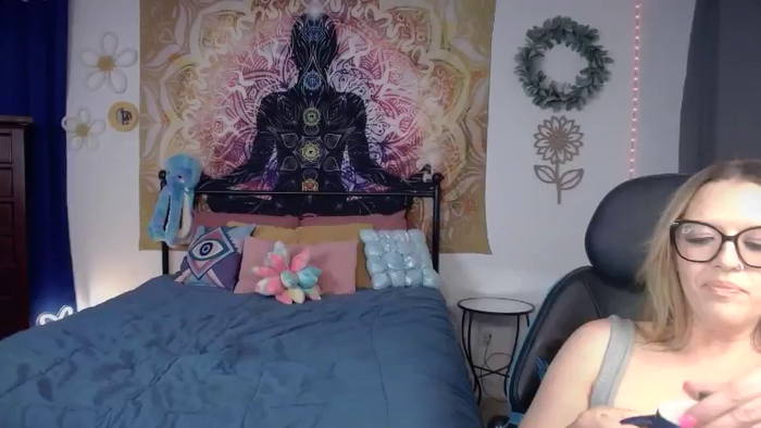 DaiseyMae24