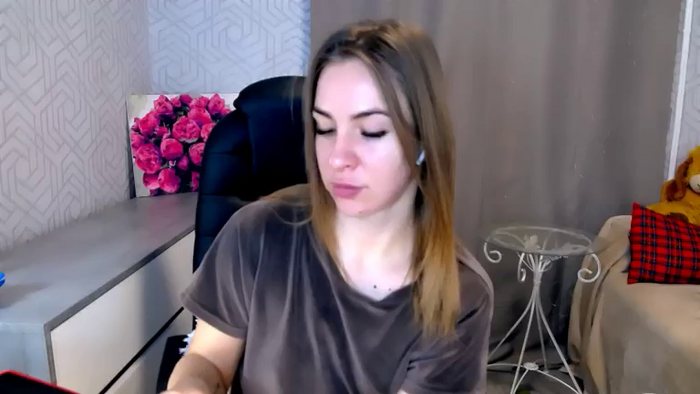 MeganNaughtyy