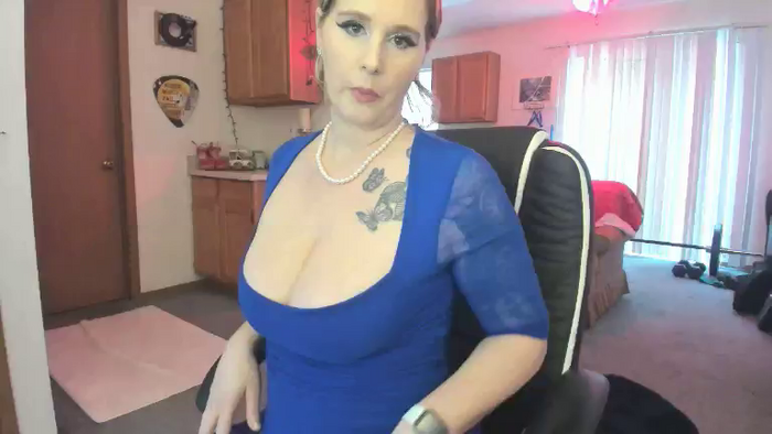 Hottyhousewife18