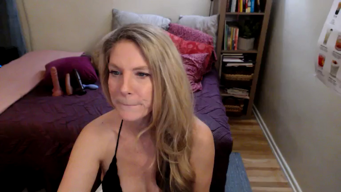 SweetCougarCandy