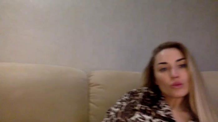 Tina_a