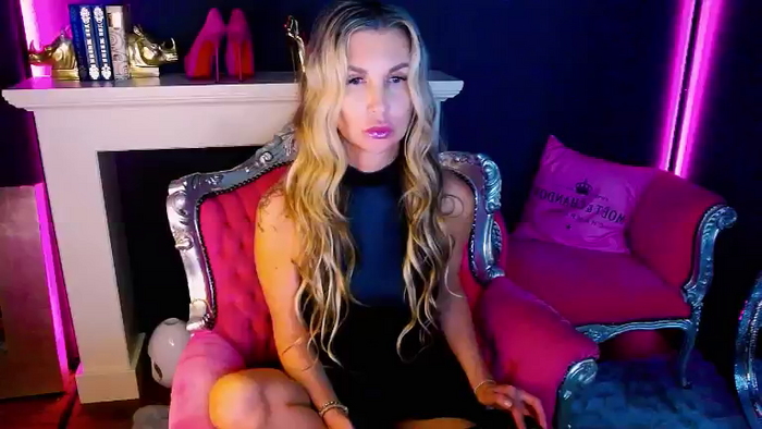 MillaVonLove
