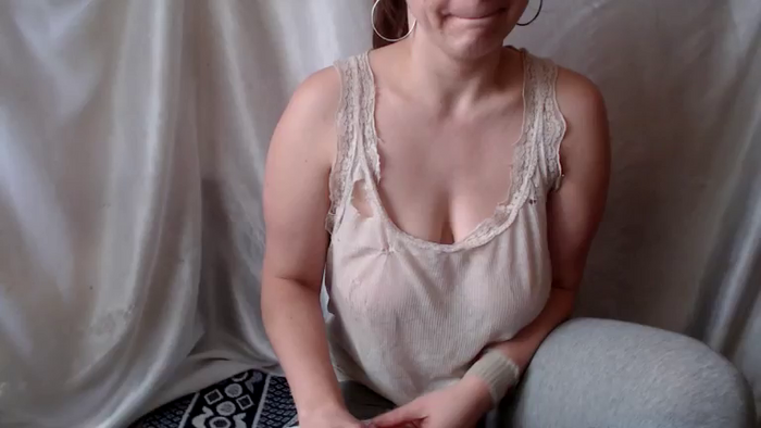 BettyGirlKiss