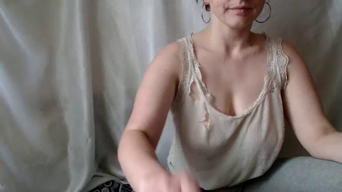 BettyGirlKiss