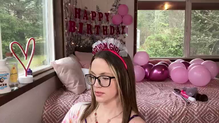 Halleheartly98