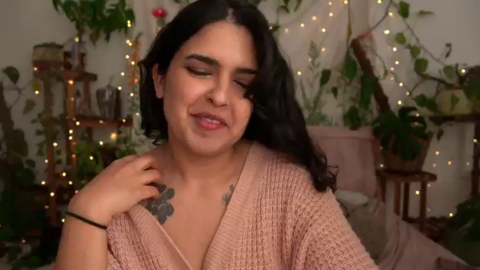 MayaPetite