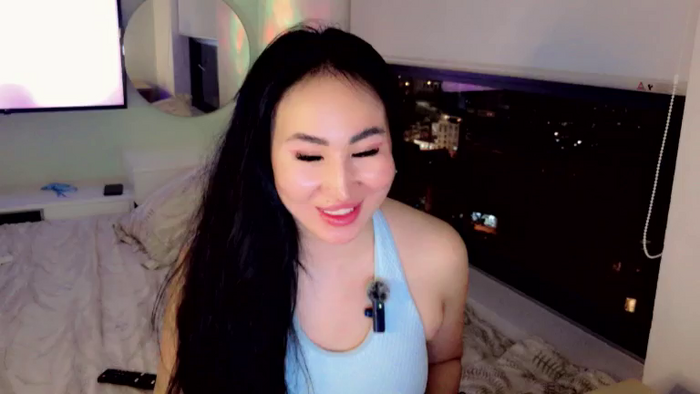 AsianQu33n
