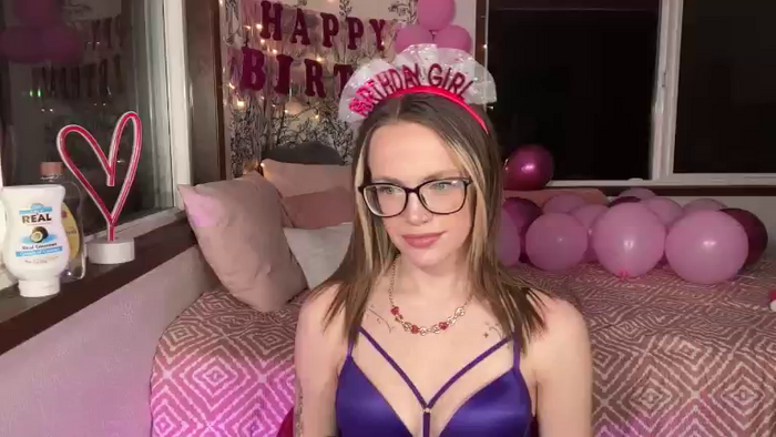 Halleheartly98
