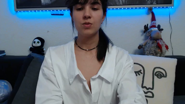 KateNextDoorr