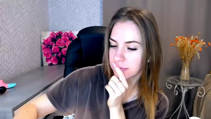 MeganNaughtyy