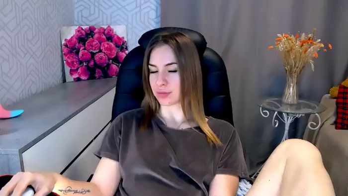 MeganNaughtyy