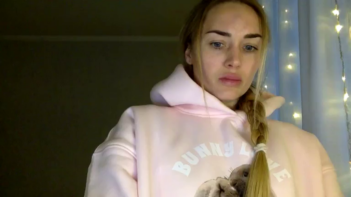 Tina_a