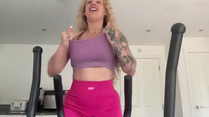 VivianUK