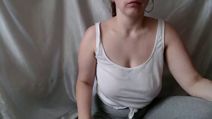 BettyGirlKiss