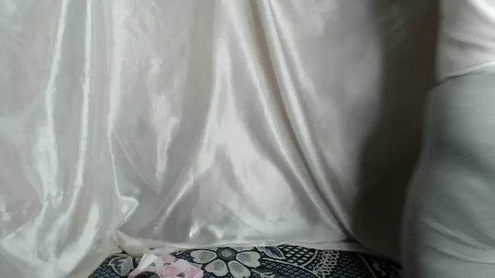 BettyGirlKiss