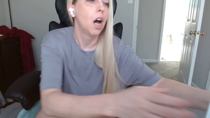 KayBayBees