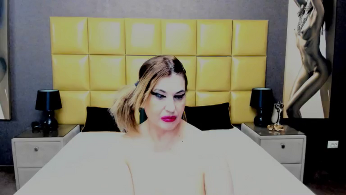 KiraLeila
